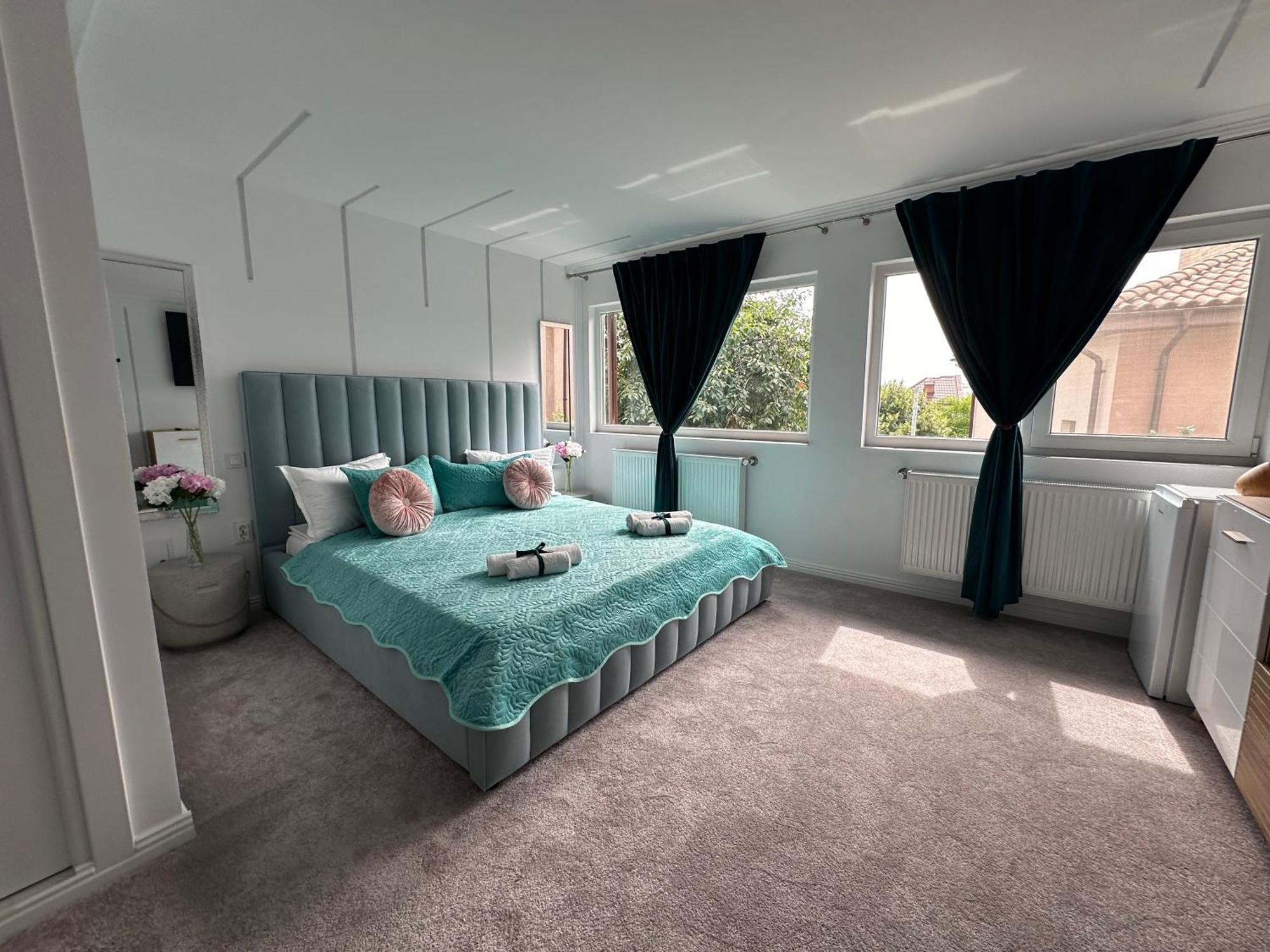 Elegant Escape Central Studio Craiova Dış mekan fotoğraf