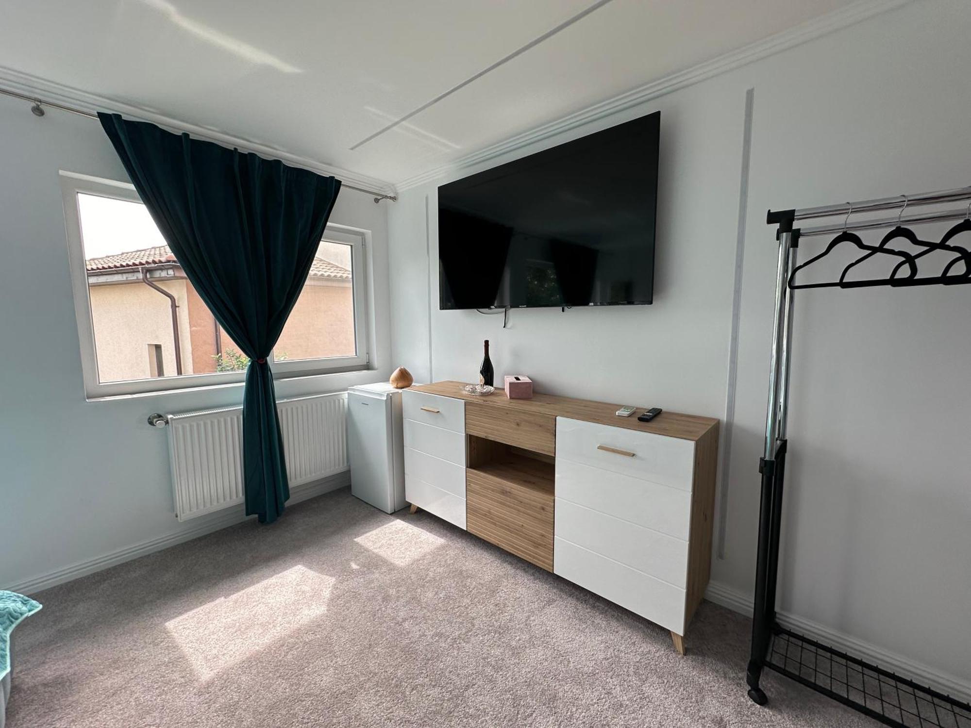 Elegant Escape Central Studio Craiova Dış mekan fotoğraf